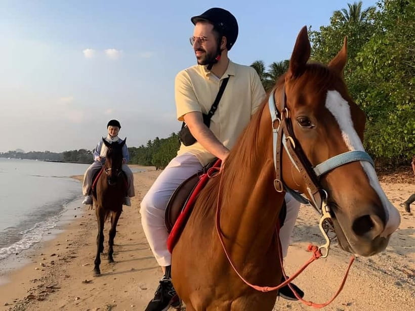 Krabi: Horse Riding On Klong Muang Beach - Getting started with the Hussein family