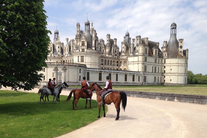 Loire Valley Castles on Horseback weekend Getaway from Paris - Key points to know before booking
