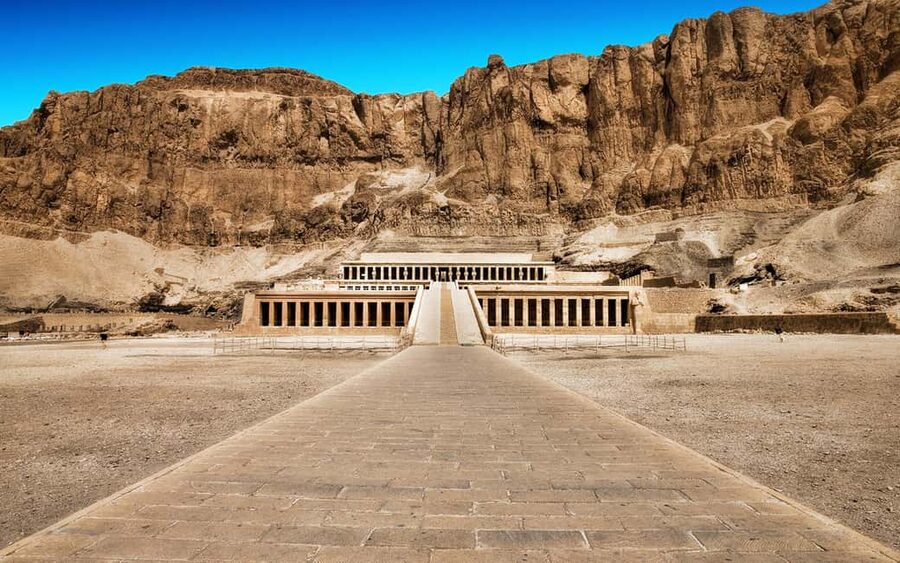 Luxor Full-Day Tour – East & West Bank W/ Free Carriage Ride - Karnak Temple and the scale of ancient Thebes