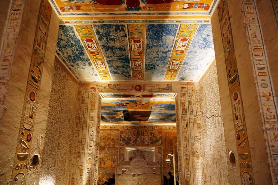 Luxor Full-Day Tour – East & West Bank W/ Free Carriage Ride - Crossing to the West Bank and the Valley of the Kings