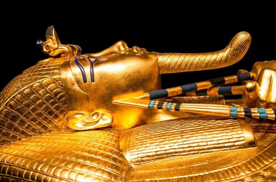 Luxor: Private Full-Day Customized Tour With Carriage Ride - Lunch at a local restaurant