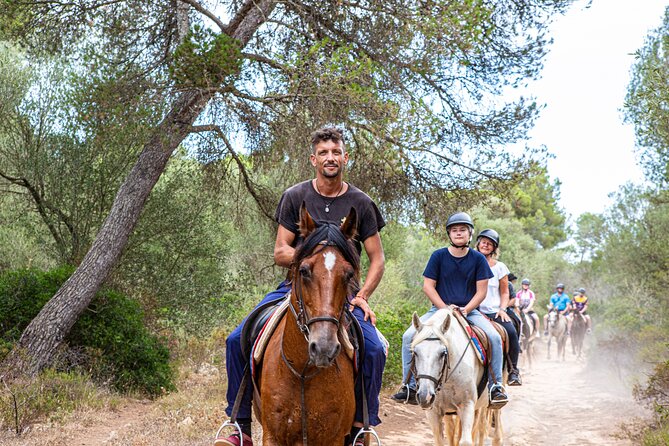Mallorca Evening Tour: Horseback Riding, Dinner and Dance - The Rancho Grande Animal Park