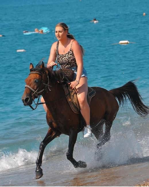Manavgat Side: Horse Riding on the Beach and in the Forest - Reaching the beach near Side