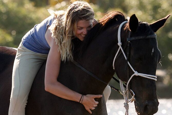 Marmaris Half Day Horse Riding Through the Rivers and Mountains - How the guides manage a beginner group