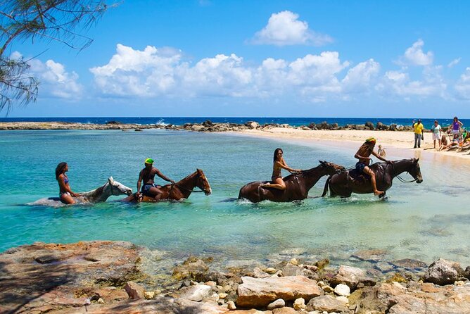 Martha Brae Rafting, Horseback Riding and Luminous Lagoon - Triple Treat - Braco Stables: horseback riding from countryside to Caribbean surf