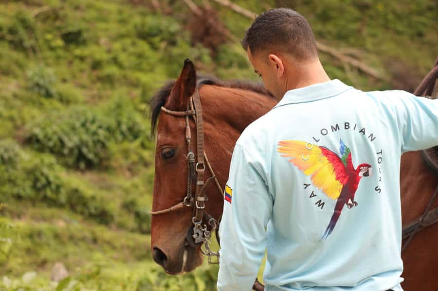 Medellin: Horseback Riding in the Medellin Mountains - Stops, snacks, and the slower side of the outing