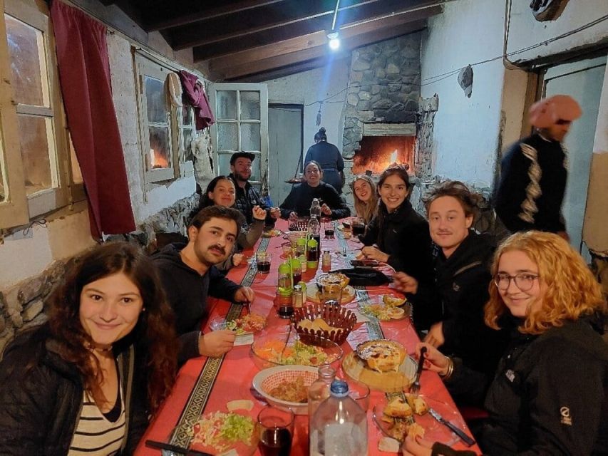 Mendoza: Sunset Horse Back Riding in the Mountains and BBQ - Who should book this mountain evening?