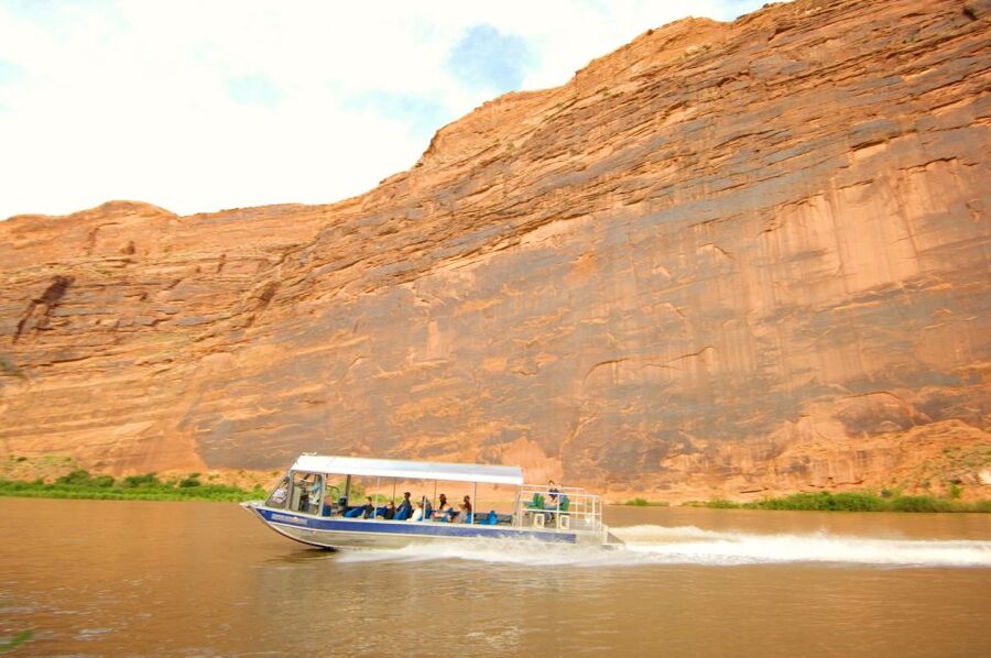 Moab: 3-Hour Jet Boat Tour to Dead Horse Point State Park - Why the river gives you a new Moab view