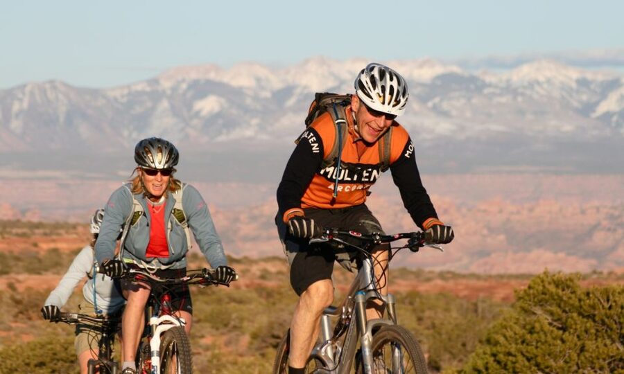 Moab: Dead Horse Point Singletrack Mountain Biking Tour - Why Dead Horse Point works so well by bike