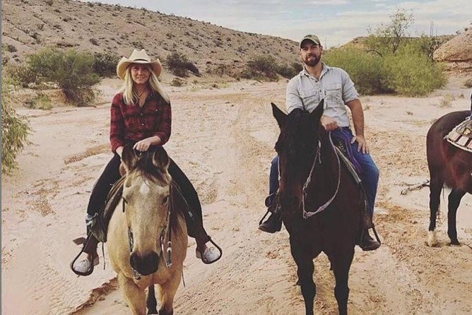 Morning Horseback Ride with Breakfast from Las Vegas - The best and weakest parts of the ranch setting