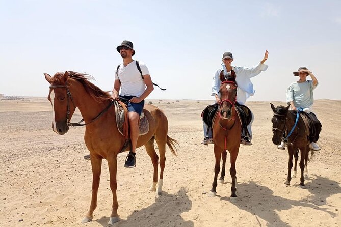 One Hour Horse Riding or Camel Riding At Amazing Desert in Hurghada - Key points to know before you book