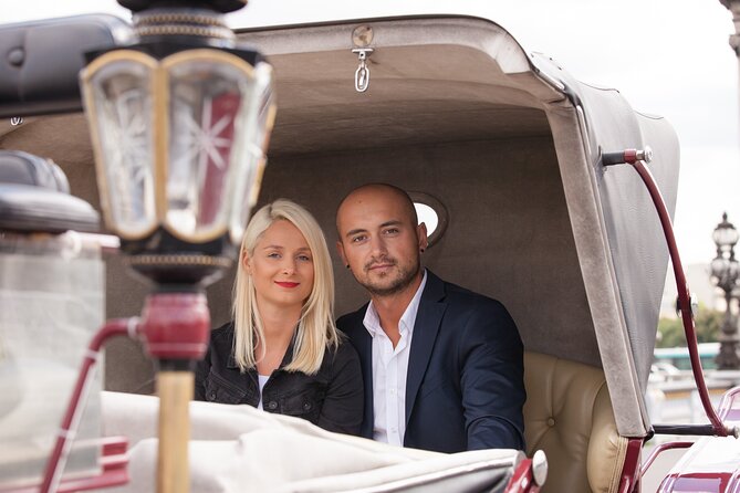 Paris Private Romantic Horse & Carriage Ride - Why a carriage is a different way to see Paris