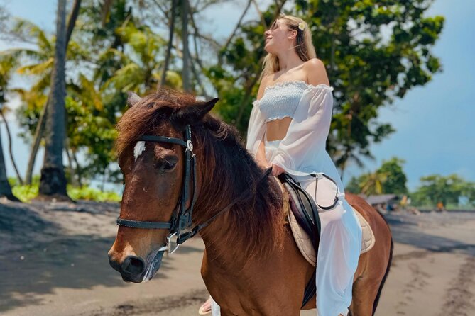 Private Bali Horse riding at saba beach - Meeting at Bali Horse Riding in Saba