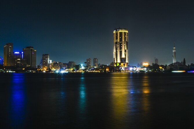 Private Cairo City Tour Day or Night include Meal and Carriage Horse - A fast introduction to Cairo by car, carriage, and food