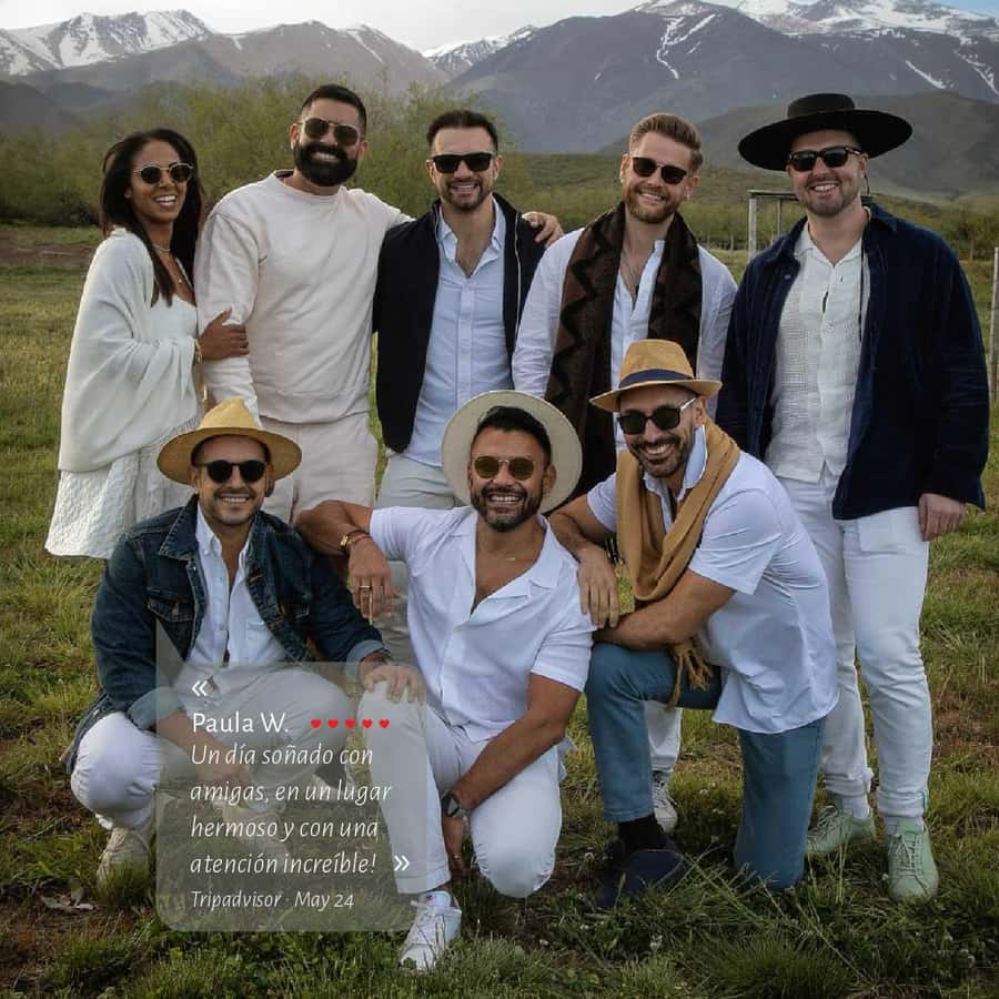 Private Experience: Horseback Riding and BBQ in the Mountain - Estancia La Carrera - Empanadas first, asado next
