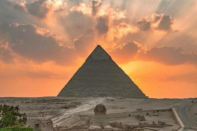 PRIVATE Half day tour to the Pyramids of Giza with Horse or Camel Riding - Starting beside the Great Pyramid