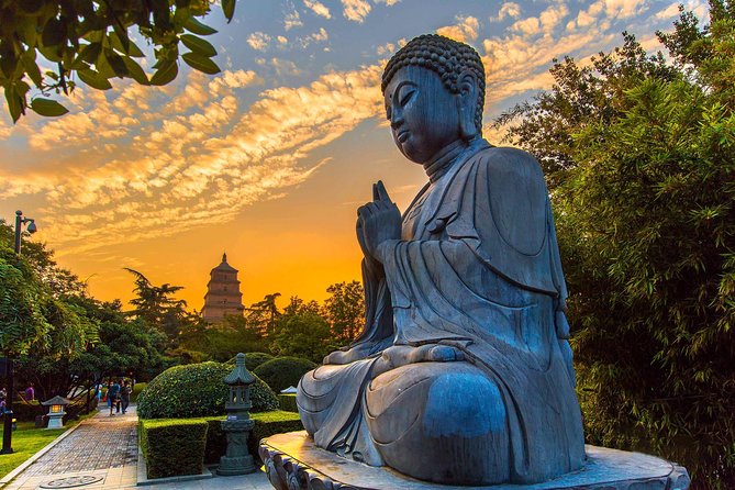 Private Xian Day Tour: Terracotta Warriors, Big Wild Goose Pagoda - The factory and shopping question