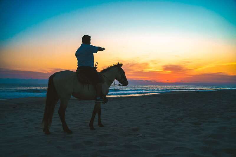 Puerto Escondido: Sunset Horse Back Riding Tour - Sunset at Puerto Suelo Beach