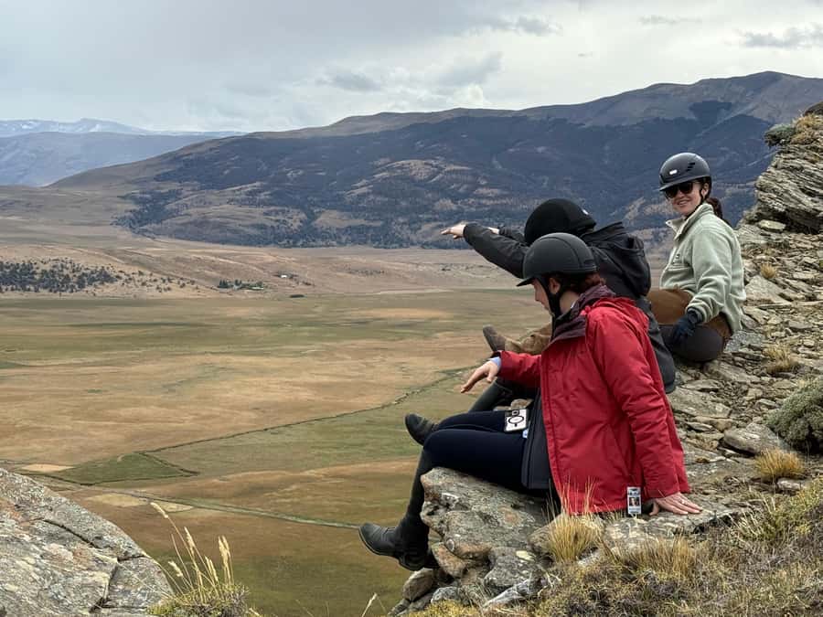 Puerto Natales: Full Day Horse Riding to the Mountains - What the $360 price really covers