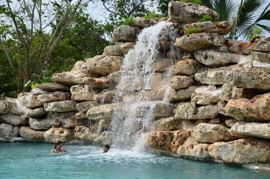Punta Cana: Bávaro Adventure Park Horse Riding & Waterfalls - A four-hour outing with a clear rhythm