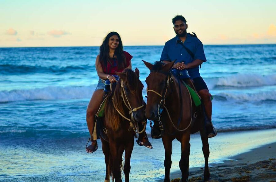 Punta Cana: Horseback Riding Tour with Sunset at Macao Beach - From Tropical Paths to the Open Coast