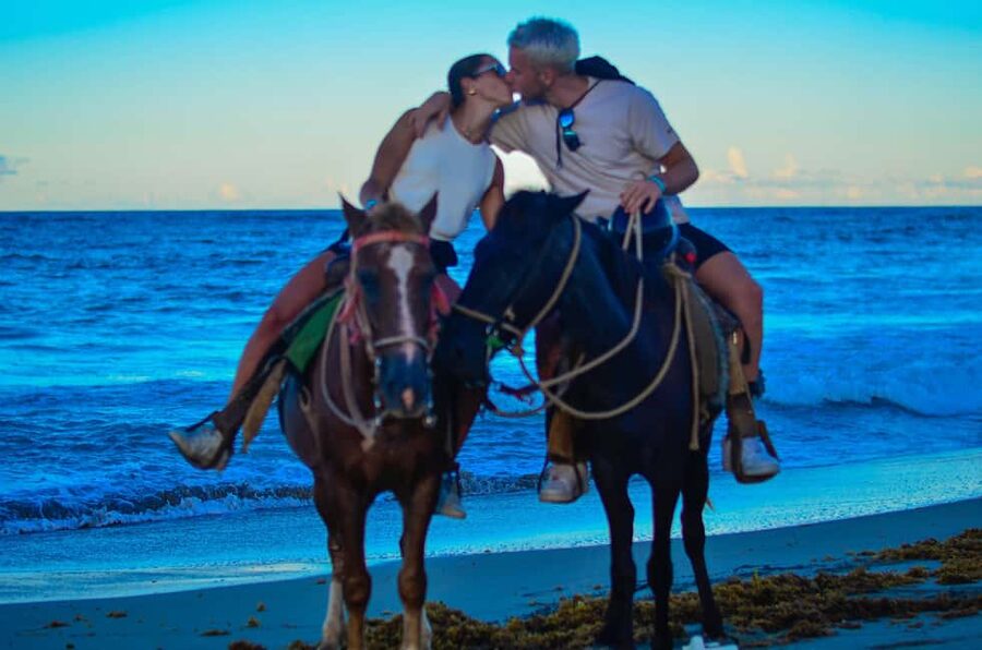 Punta Cana: Horseback Riding Tour with Sunset at Macao Beach - Sunset at Macao Beach