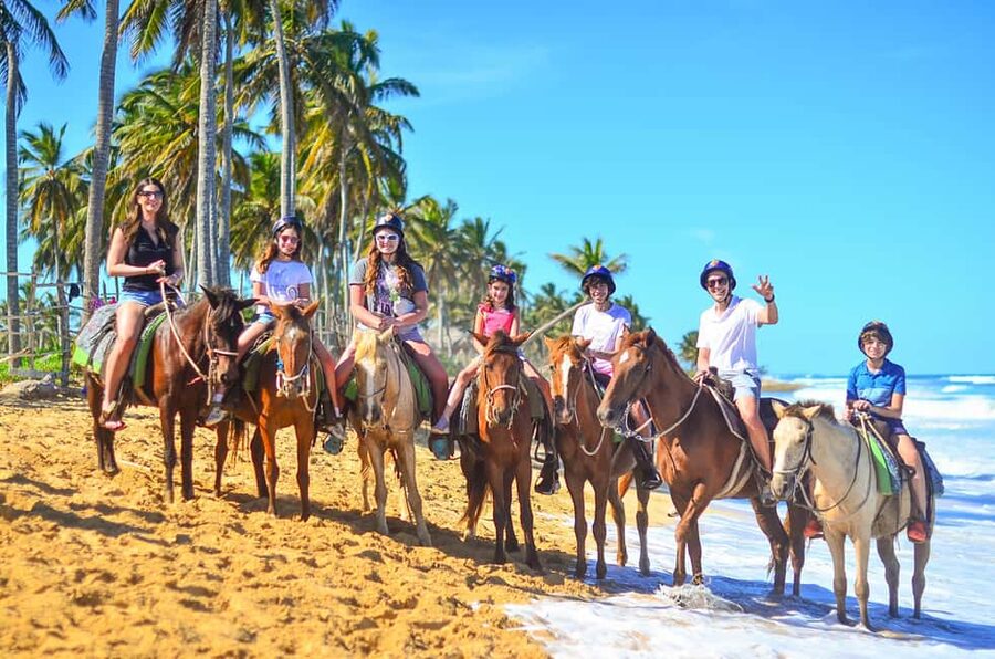 Punta Cana: Macao Beach & Forest Horseback Riding Tour - Reaching Macao Beach on horseback
