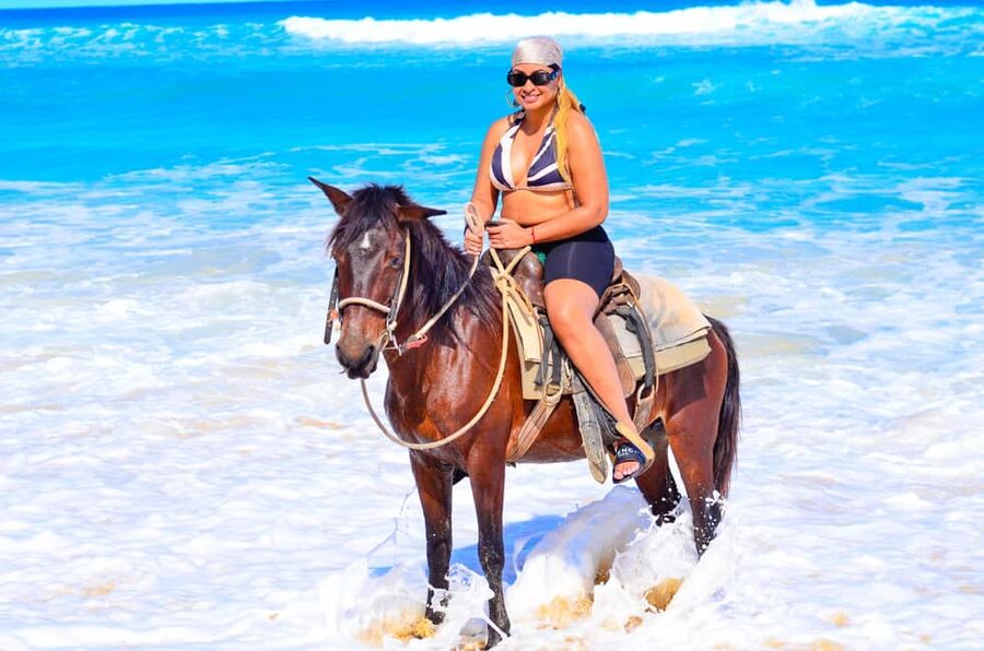Punta Cana: Macao Beach & Forest Horseback Riding Tour - Coffee, souvenirs, and a quick look at local commerce