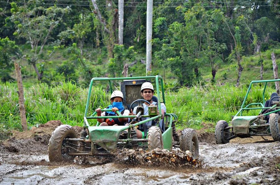 Punta Cana:Paseo en buggie ,caballo y ziplines en la selva - What to wear and bring