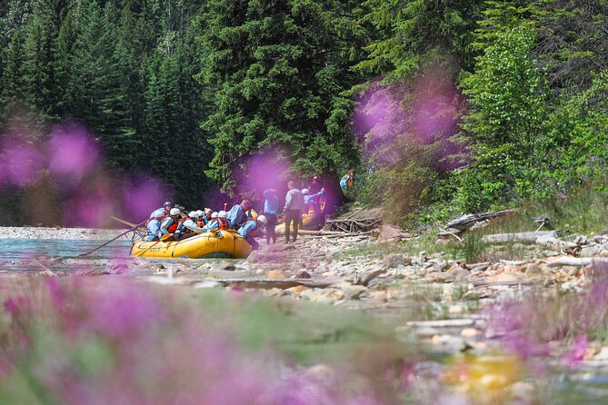 Rafting Adventure on the Kicking Horse River - Lunch, changing facilities, and the practical details
