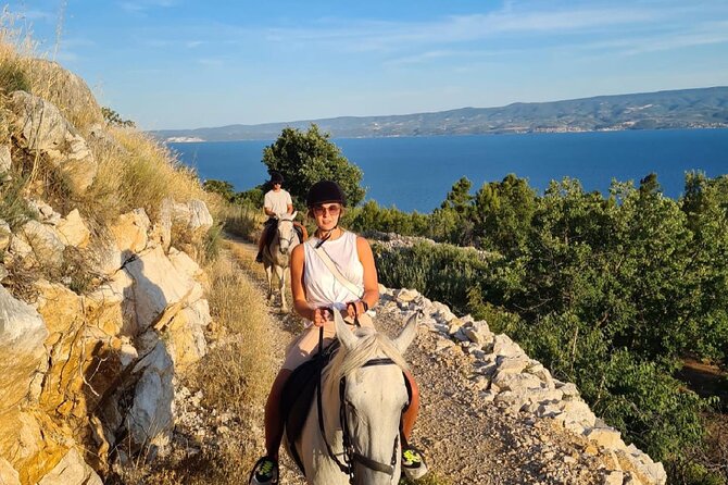 Ranch 22 Podstrana, " Horse riding 12 km from SPLIT " - Snacks, wine, and the ranch finish