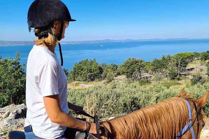 Ranch 22 Podstrana, " Horse riding 12 km from SPLIT " - The Roman trail over Mount Perun
