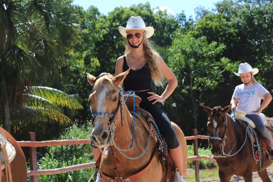Riviera Maya: Horseback Riding at Rancho Bonanza - Meeting the horses and settling into the saddle