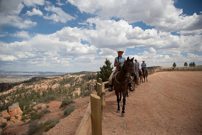 Ruby's Horseback Adventures Utah 1.5 Hour Ride - Calm horses, simple riding, and group pace