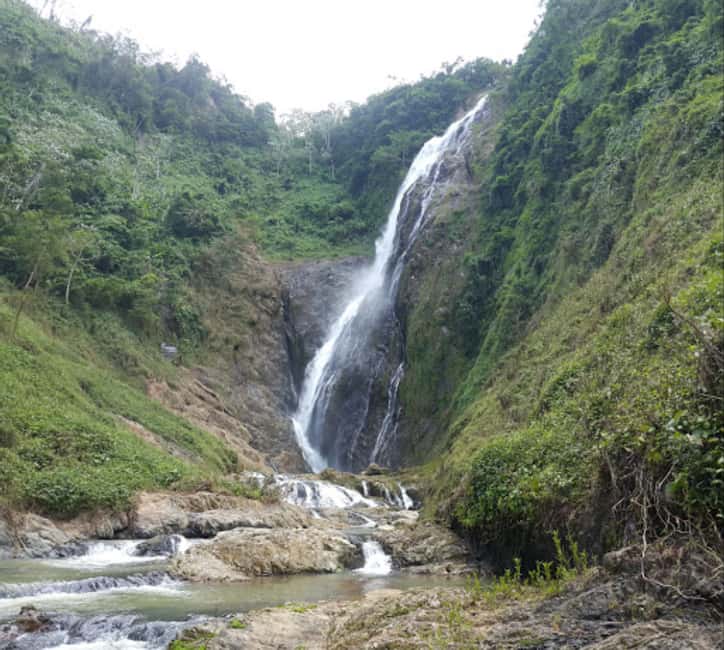 Salto La Jalda: Leaping La Jalda Hiking or Horse Riding Tour - The two-hour walk to the waterfall