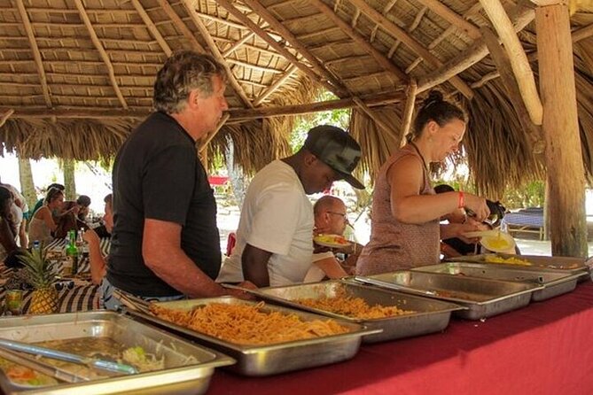 Samana - Key Levantado - Limon Waterfall - Horseback Riding - Who should book this day trip?