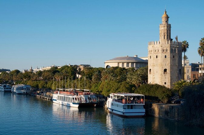 Seville Palaces: Dueñas Palace and Pilate House Tour - Key points to know before booking