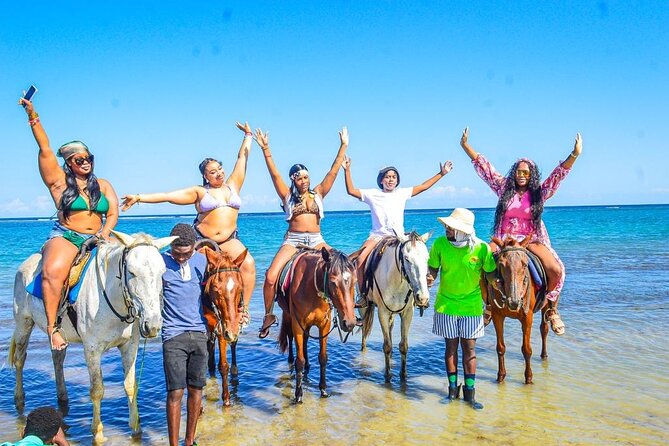 Shared Tour in Ocho Rios with Horseback Riding and Swimming - The beach ride and the step into the sea