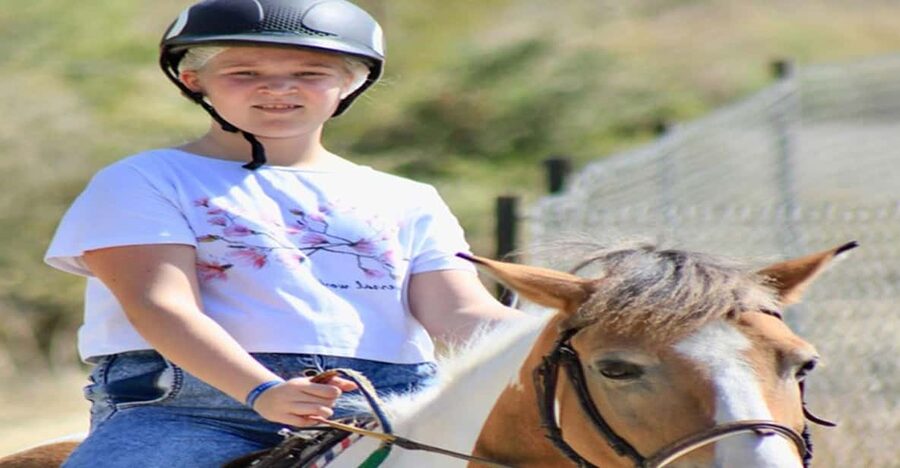 Side: Horse Safari Tour - What the one-hour ride is really like