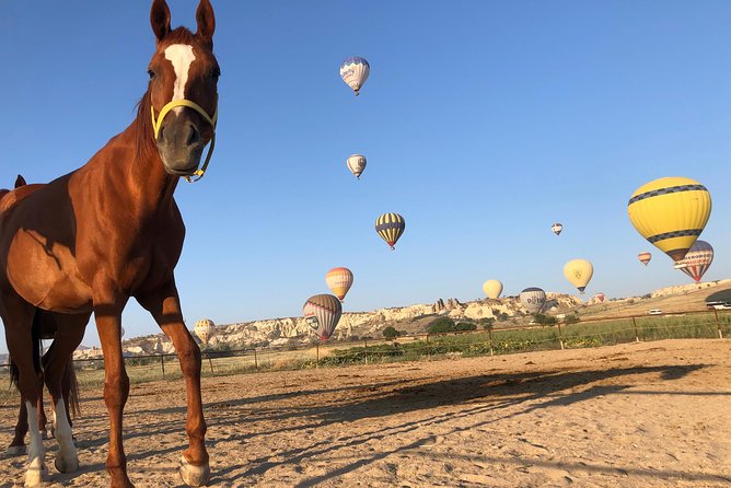 Sunrise Horsebackriding Tour in Cappadocia - Red Valley: warm colors and broad views
