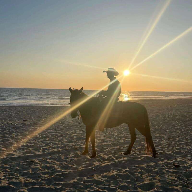 Sunset by Horse on the Beach - FAQ