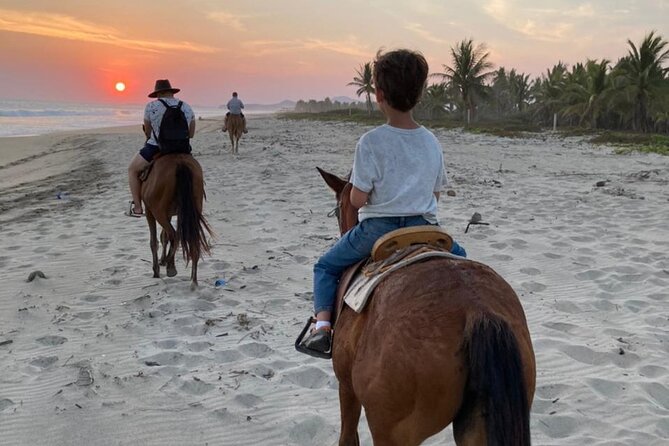 Sunset by horse (river and beach) - Crossing toward Laguna Manialtepec