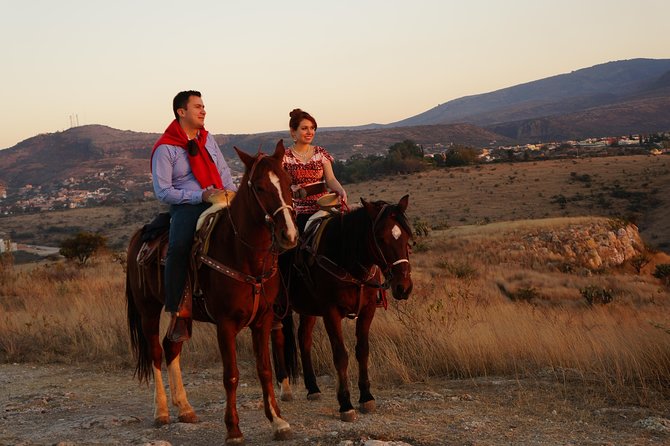 Sunset Horseback Riding Tour Through San Miguel de Allende - Benito Juarez Park and the sunset viewpoint