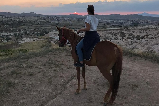 Sunset Horsebackriding-Tour through the Valleys of Cappadocia - The ride back through Rose and Red Valleys