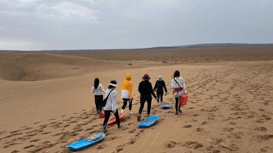 Terelj National Park: Tour with horse riding and hiking - Day one: from Ulaanbaatar to Turtle Rock