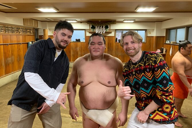 Tokyo Sumo Morning Training/ Sumo Practice with Wrestlers - Meeting in Sumida City and reaching the stable