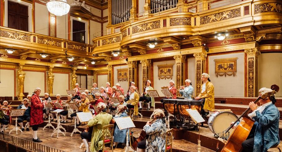Vienna: Mozart Concert with Dinner and Carriage Ride - Key points to know before booking