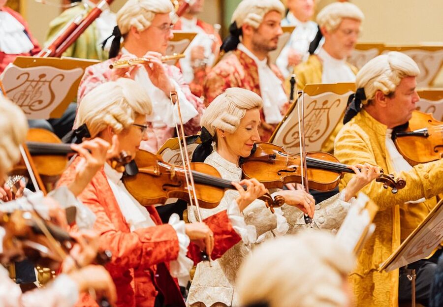 Vienna: Mozart Concert with Dinner and Carriage Ride - Dinner begins inside the Hotel Imperial at 6 PM