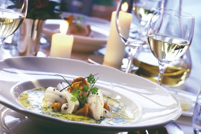 Vienna Mozart VIP Package: Concert, Dinner and Carriage Ride - Practical tips for a smoother night