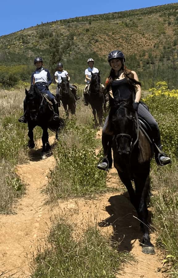 Vrede en Lust Wine Estate: 1h30m Horse Trail Ride - Timing, roadworks, and what to wear
